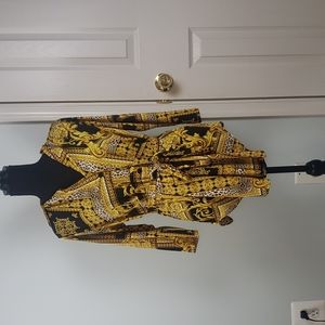 Long sleeve gold pattern shirt sz 1x